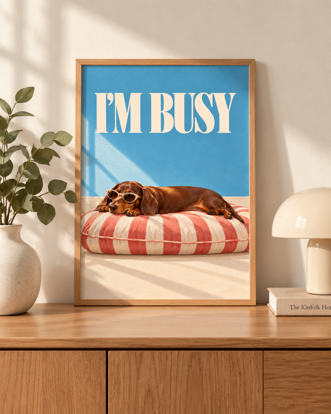 Affiche Teckel « I'm Busy » A4 – Décoration Murale Rétro & Humoristique